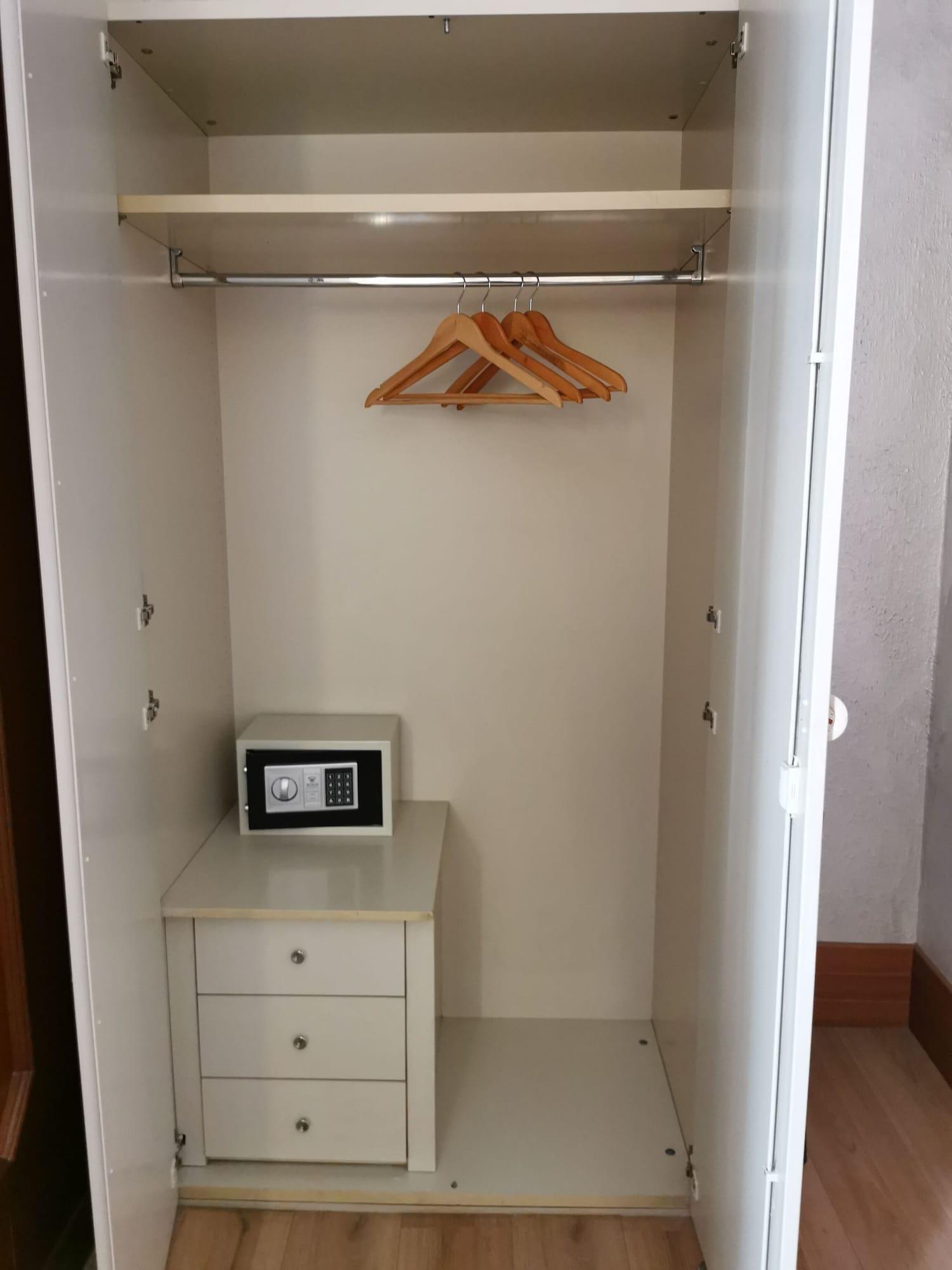 Hotel New Alexander 3*