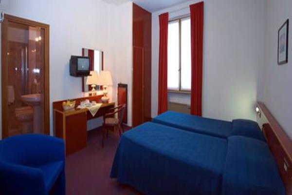 New Alexander Hotel